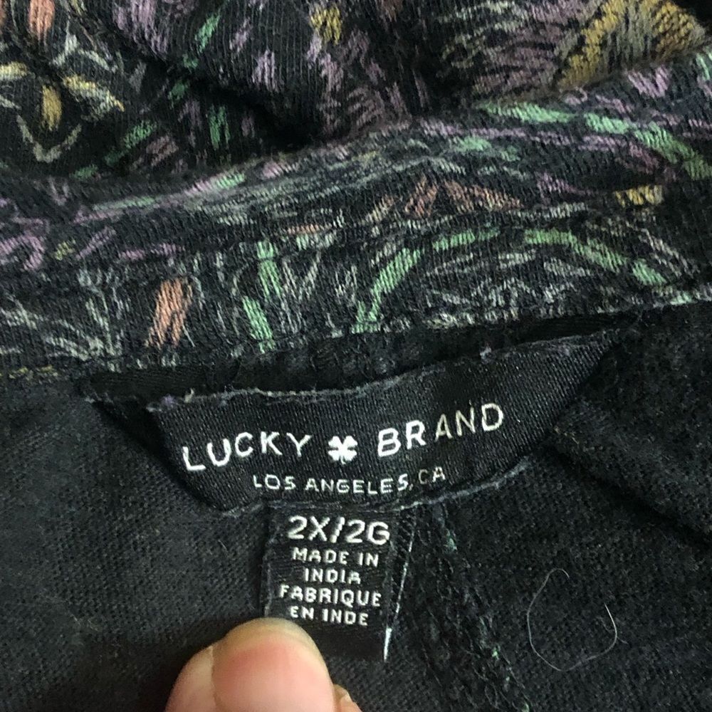 Lucky Brand Artisy Boho Blouse With Rolled Cap Sleeves And Round Neck. Size 2X - Picture 3 of 6